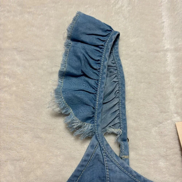 NWT‎ Minkpink Demin MPD Crop Top Flare Shoulders Denim Style Ruffle Light Blue S - Picture 4 of 9